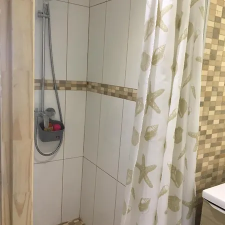 Prázdninový dům Studio Dans Proximite Mer Avec Piscine
