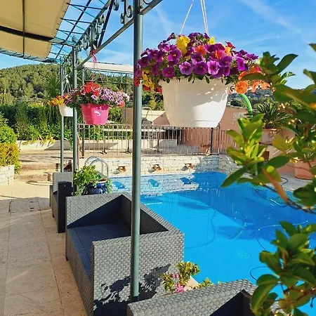 Studio Dans Proximite Mer Avec Piscine 펜션 방돌